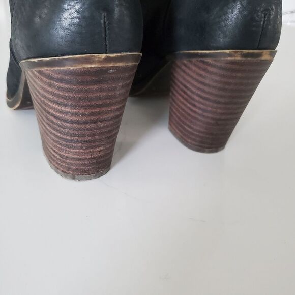 Lucky Brand Ellhen Booties Women's Size 8.5 Black Leather Ankle Boots Slip On - Picture 6 of 12